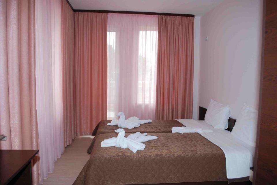 נסבר Hotel Topalovi חדר תמונה