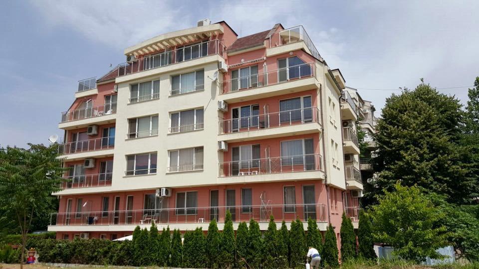 נסבר Hotel Topalovi מראה חיצוני תמונה